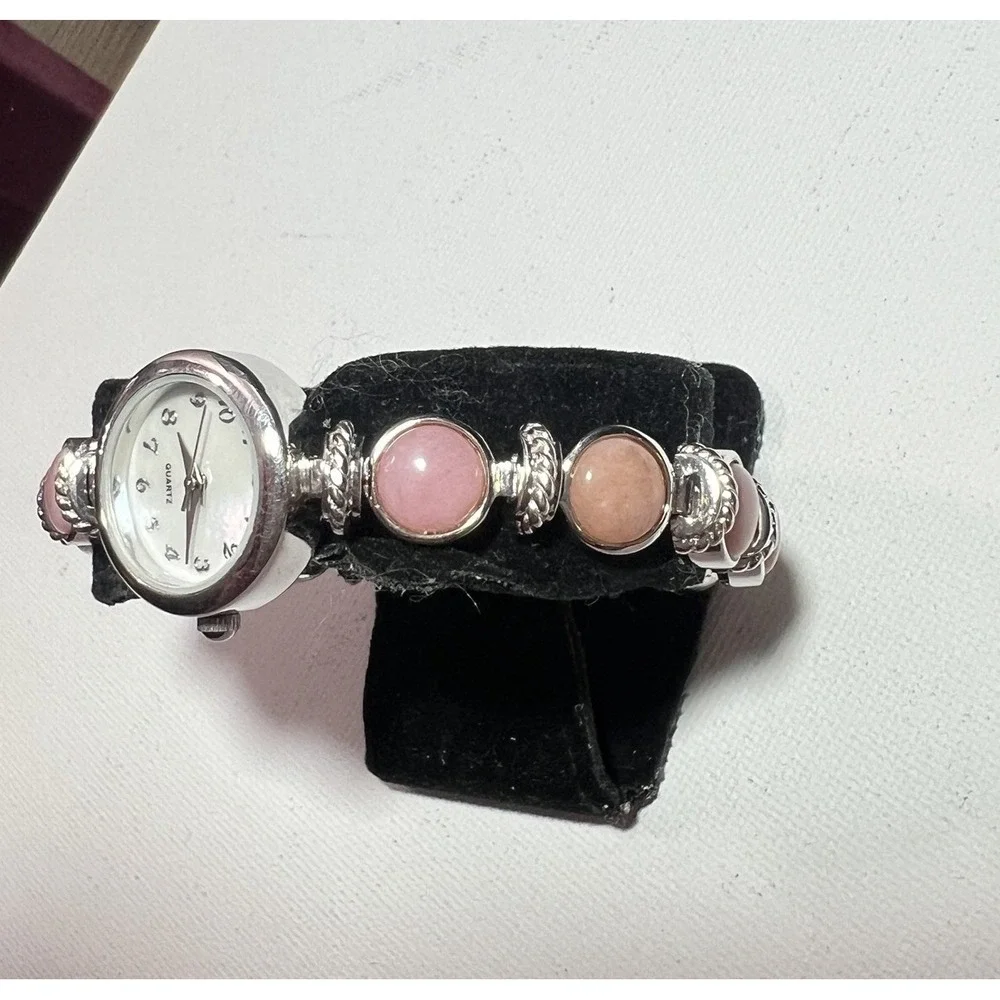 CLASSIC‎ VINTAGE STERLING SILVER CORAL COLOR QUARTZ WATCH 7.25